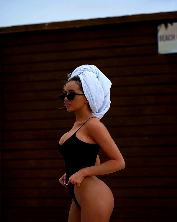 amandakabdebo instagram image archive image