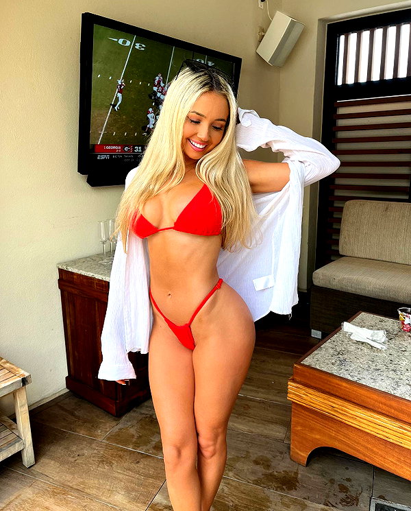 amandakabdebo instagram image archive image