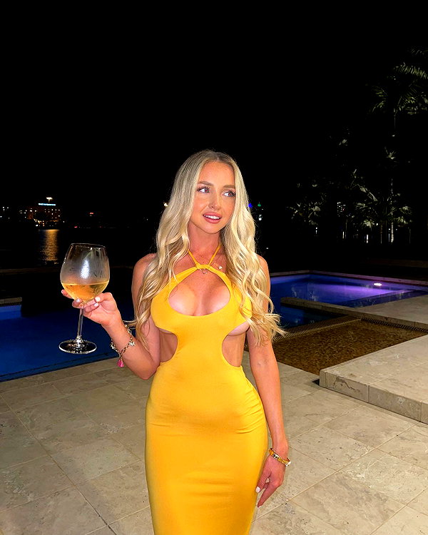 amandakabdebo instagram image archive image