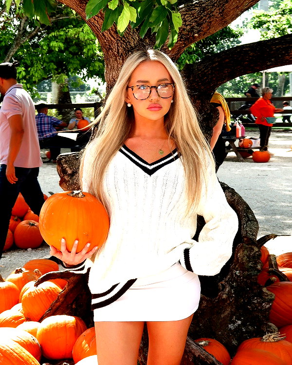amandakabdebo instagram image archive image