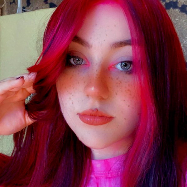 amber.oops instagram image archive image
