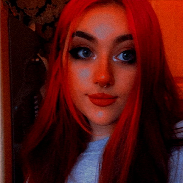 amber.oops instagram image archive image