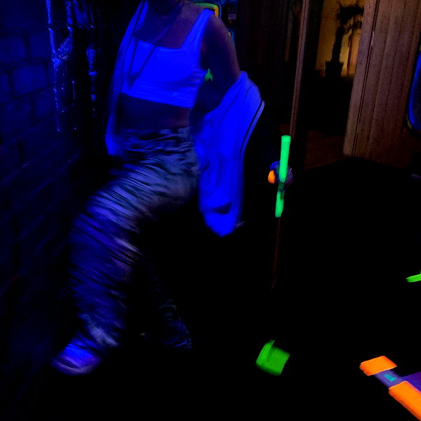 amber.oops instagram image archive image
