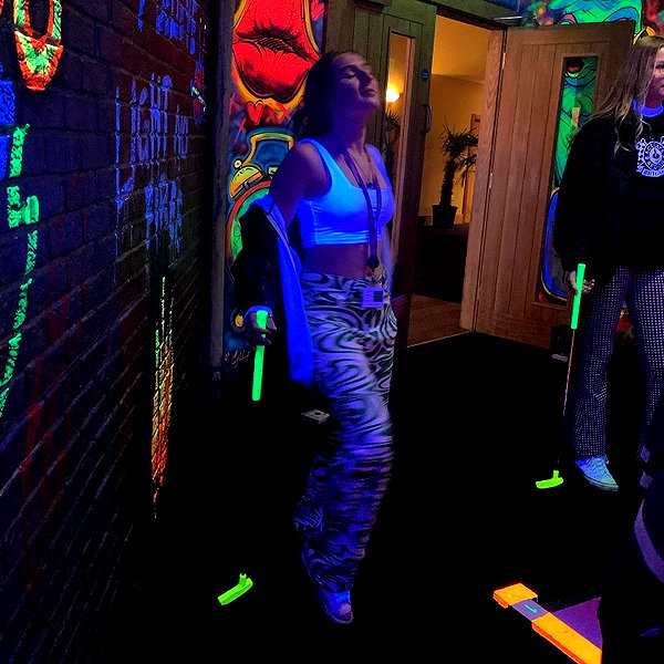 amber.oops instagram image archive image