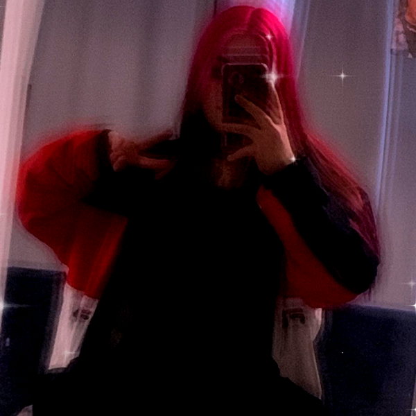 amber.oops instagram image archive image