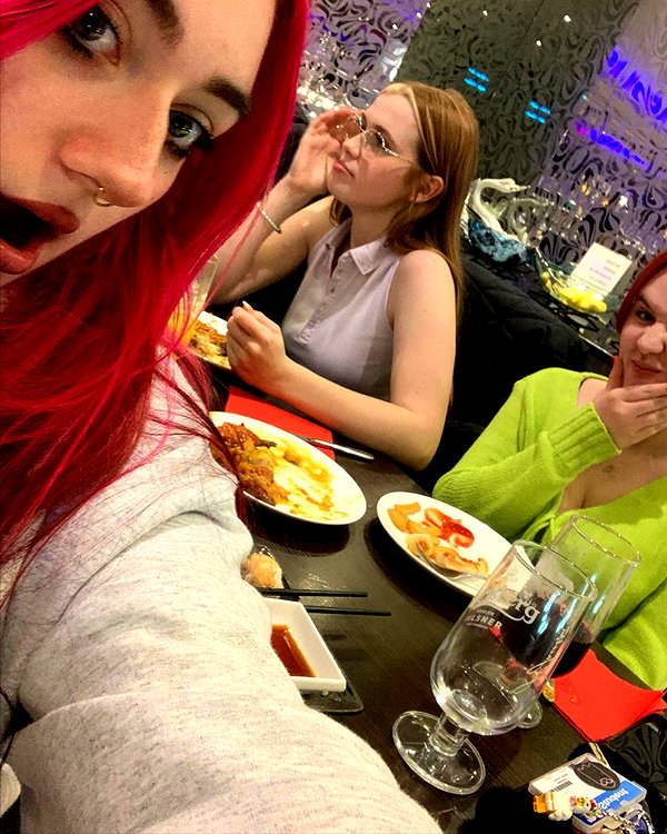 amber.oops instagram image archive image
