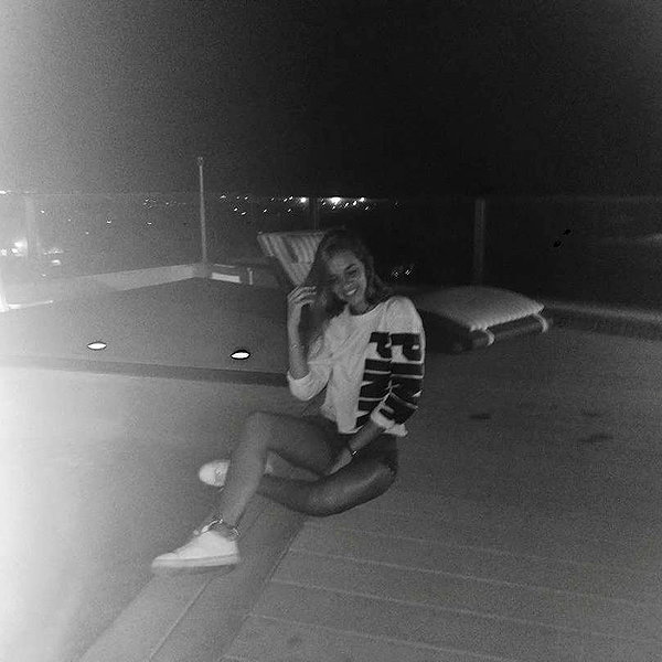 ambersela_ instagram image archive image