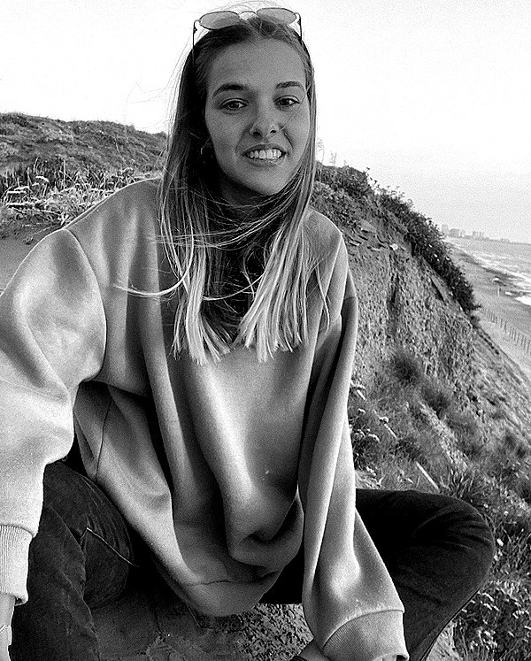ambersela_ instagram image archive image