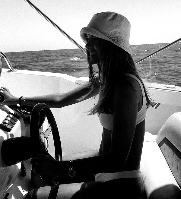 ambersela_ instagram image archive image