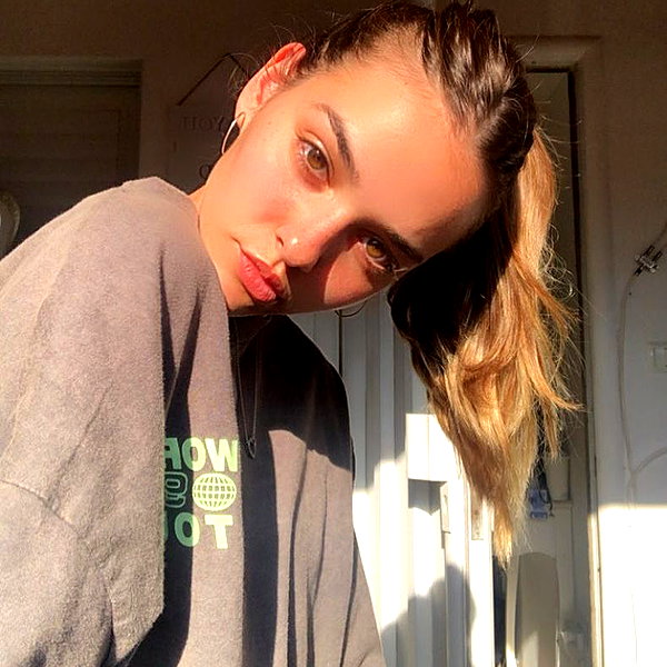 ambersela_ instagram image archive image