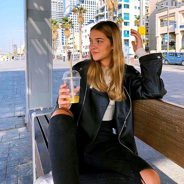 ambersela_ instagram image archive image