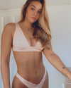 ambersela_ Altpins Profile Picture