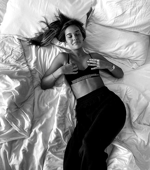 ambersela_ instagram image archive image