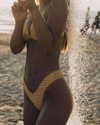 ambersela_ Altpins Profile Picture