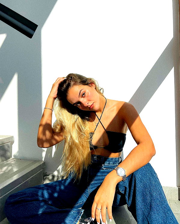 ambersela_ instagram image archive image