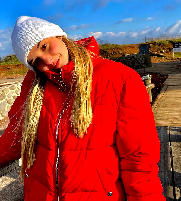 ambersela_ instagram image archive image