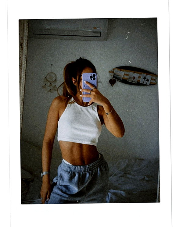 ambersela_ instagram image archive image