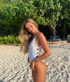 ambersela_ Altpins Profile Picture