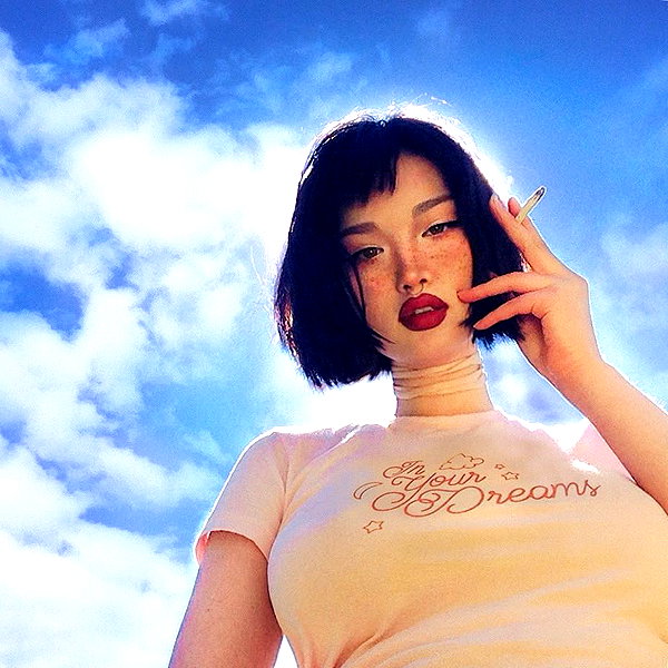 amylouisev instagram image archive image