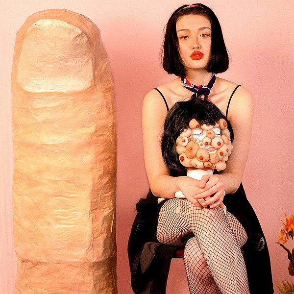 amylouisev instagram image archive image