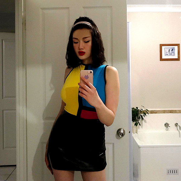 amylouisev instagram image archive image