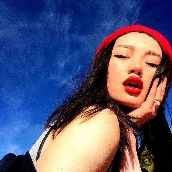 amylouisev instagram image archive image