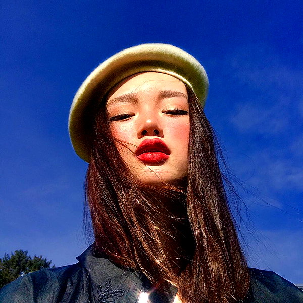 amylouisev instagram image archive image