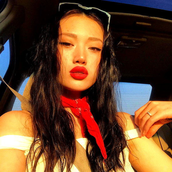 amylouisev instagram image archive image