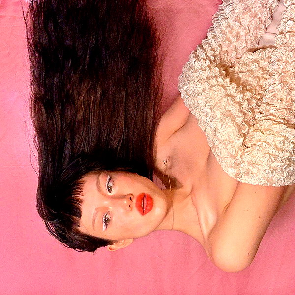 amylouisev instagram image archive image
