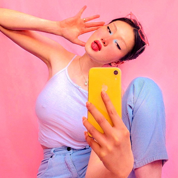 amylouisev instagram image archive image