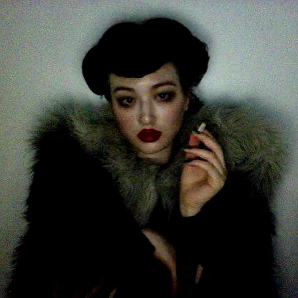 amylouisev instagram image archive image
