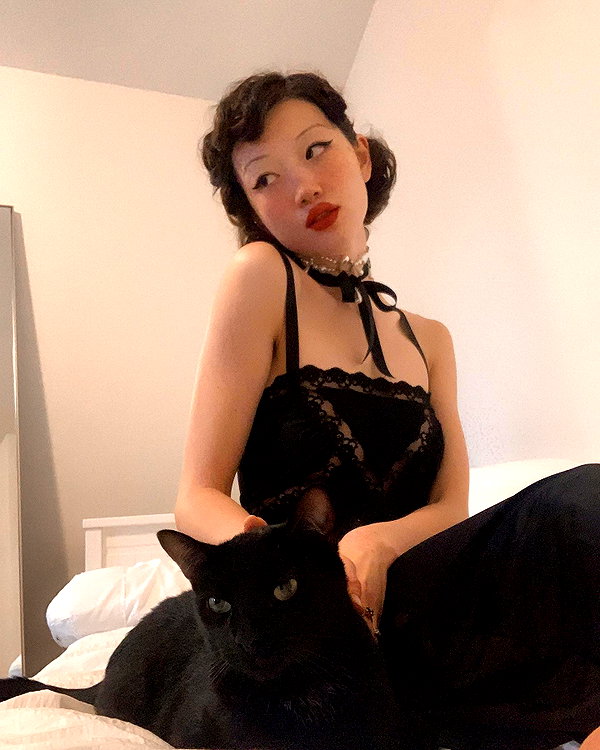 amylouisev instagram image archive image