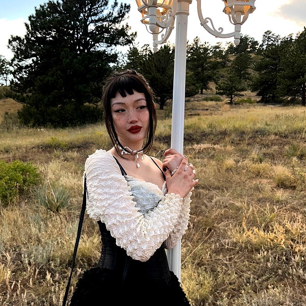 amylouisev instagram image archive image