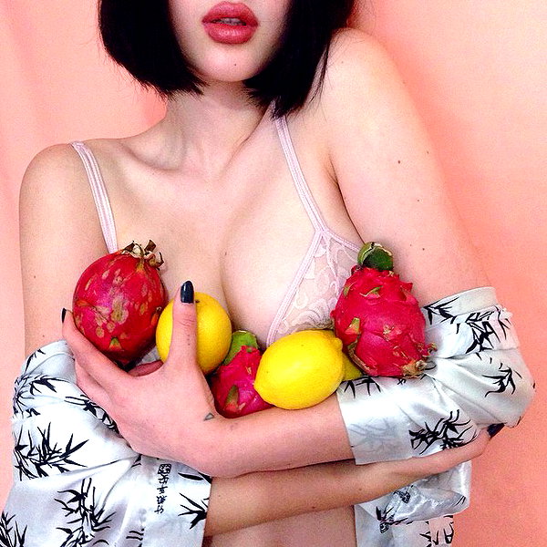 amylouisev instagram image archive image