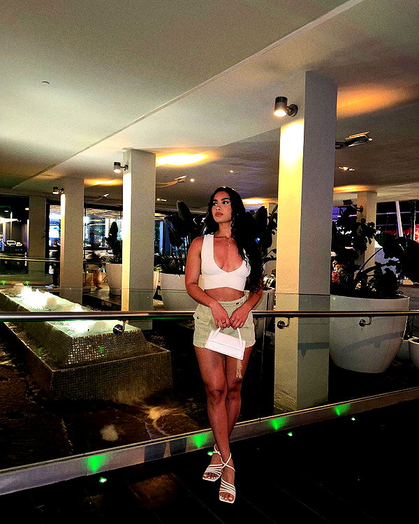 analiscruzx instagram image archive image