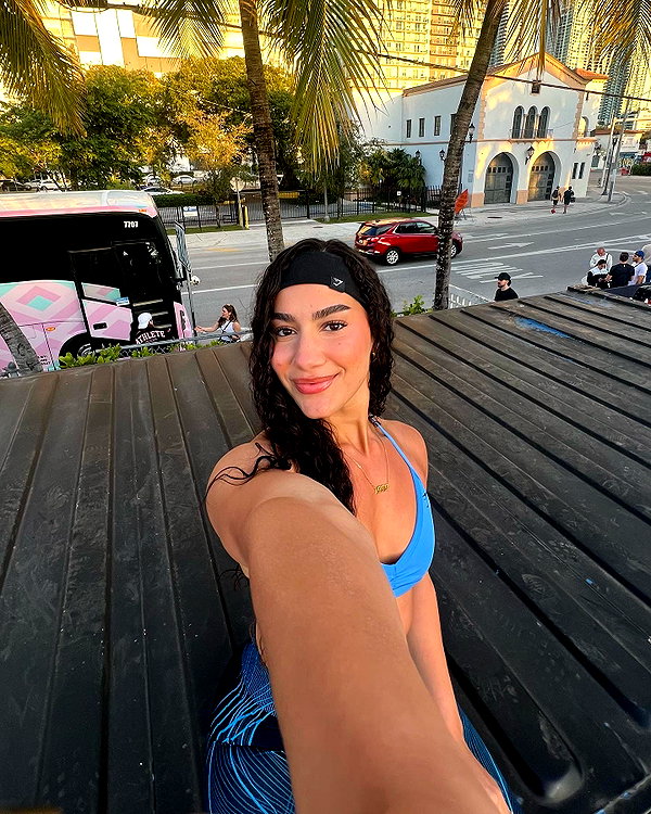analiscruzx instagram image archive image