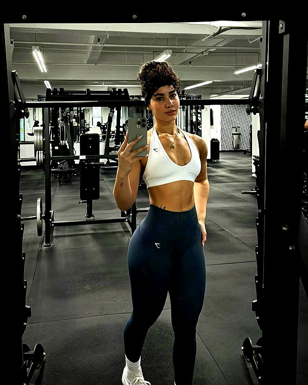 analiscruzx instagram image archive image