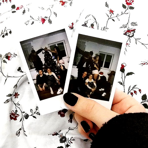 andasrose instagram image archive image