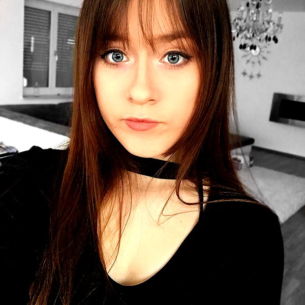andasrose instagram image archive image