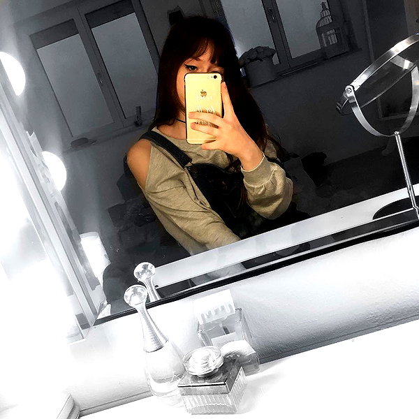 andasrose instagram image archive image