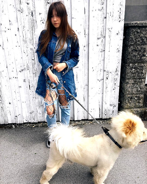 andasrose instagram image archive image