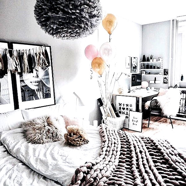 andasrose instagram image archive image