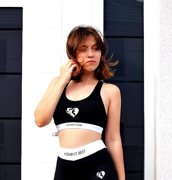 andasrose instagram image archive image