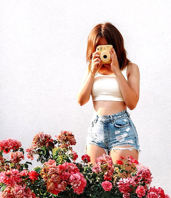 andasrose instagram image archive image