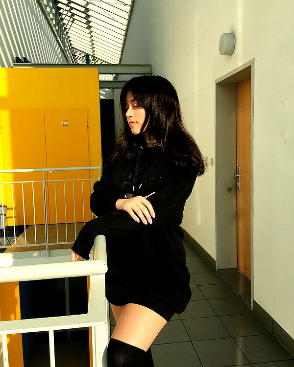 andasrose instagram image archive image
