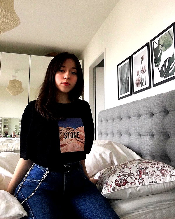andasrose instagram image archive image