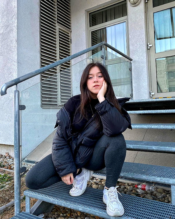 andasrose instagram image archive image