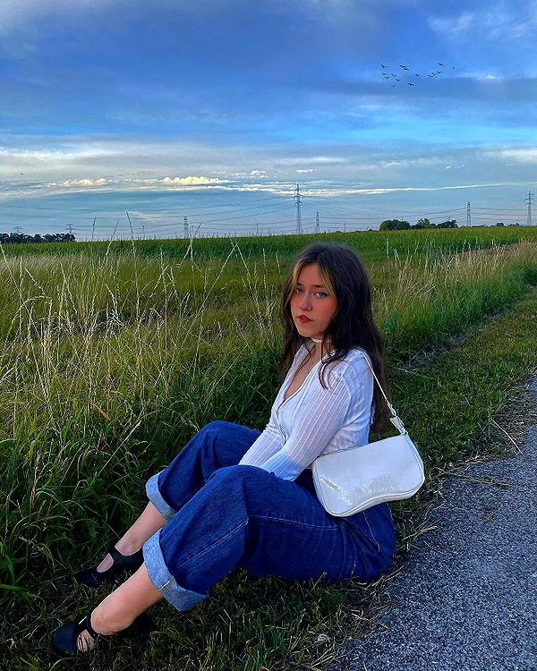 andasrose instagram image archive image