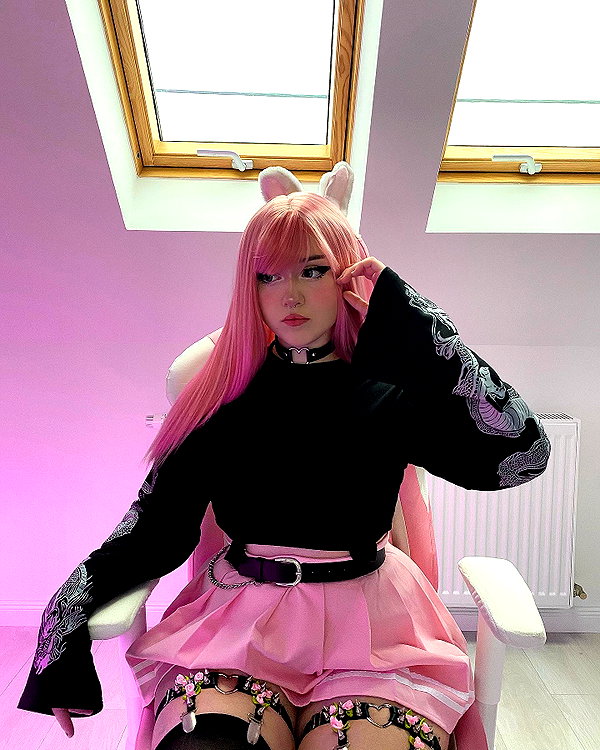 andasrose instagram image archive image