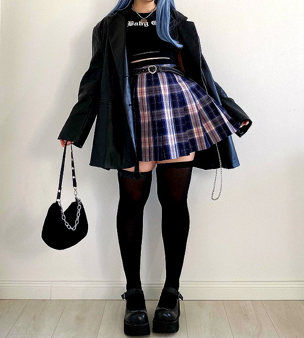 andasrose instagram image archive image